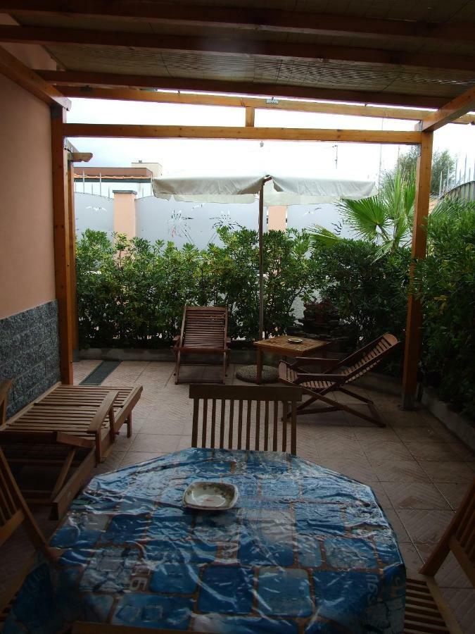 Le Case Del Sole Ventimiglia Exteriör bild